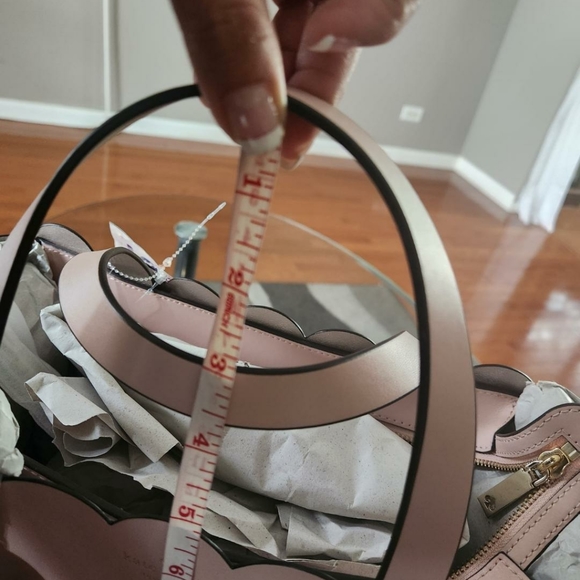 $110 SALE‼️Kate Spade Bag - Picture 14 of 15